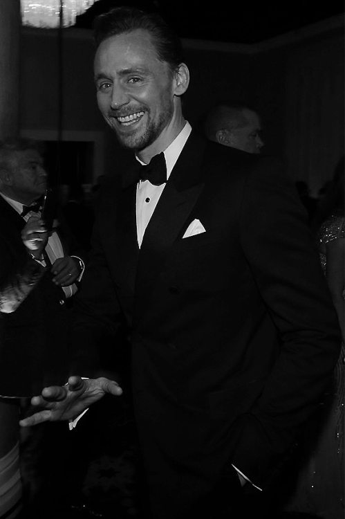 Tom Hiddleston attends the 74th Annual Golden Globe Awards, 8th January 2017