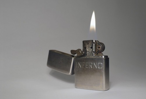 kiameku: Pavel Büchler Small Inferno 2013 Engraved Zippo lighter (1963)  3.6 x 5.5 x 1 cm