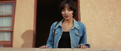 hailcream:  paintgod:  &ldquo;I don’t give a damn what men find attractive. It’s unfortunate what we find pleasing to the touch and pleasing to the eye is seldom the same&rdquo; Pulp Fiction, 1994   I love her look