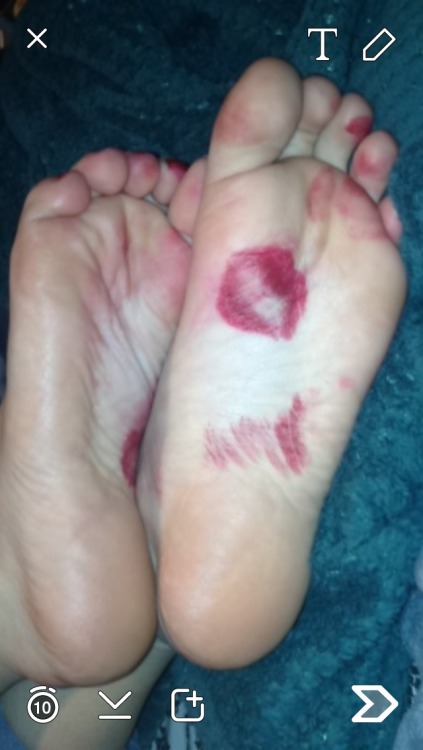 solefullycute: Soles messy with kisses