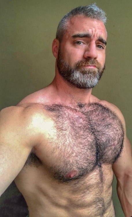 HAIRY INC. | https://hairyinc.tumblr.com | @hairyinc | Twitter | https://twitter.com/hairyinc 