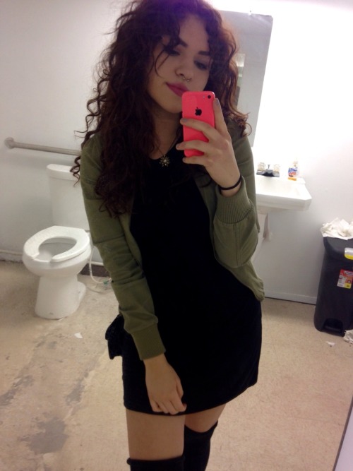 toilet selfies lmao