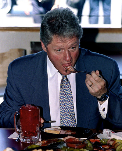 abird-inhand:  fuckyeah1990s:  It’s Presidents Day, so heres some presidential gossip from the 90s about our nations 42nd President of the United States, Bill Clinton. Roland Mesnier, who worked at the White House for 26 years beginning with the Carter
