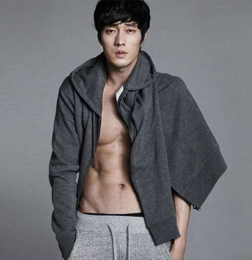 So Ji Sub - (Giordano)