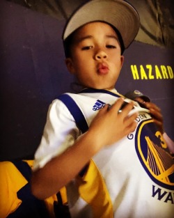 I’m fly yo! #greatnephew💙💛🏀💙💛🏀💙💛🏀💦💦💦💦💦😎. #nbaplayoffs2018  (at Golden State Warriors Home Game)