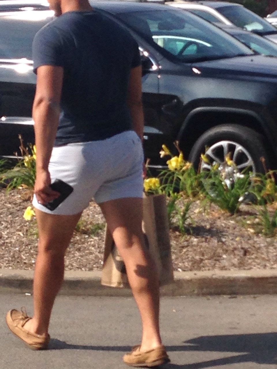 daresaypj:  realcandidmen:  Real, Candid Reblog. What can I say? I’m a sucker for