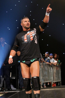 skyjane85:  Bobby Roode  (taken from TNA’s