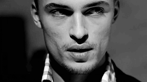 Voir un profil - Zeus Arnault Tumblr_n72lvlN4FB1t8241to2_500