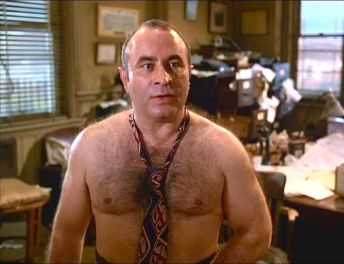 hunksofthesilverscreen: Bear sensation Bob Hoskins in Sweet Liberty (1986), Who Framed Roger Rabbit 