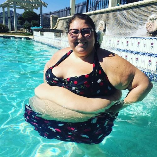 bigcutieellie: Hoping the pool will make me feel better. #ssbbw #bbw #bbwgirls #bbwlove #fat #fatgir