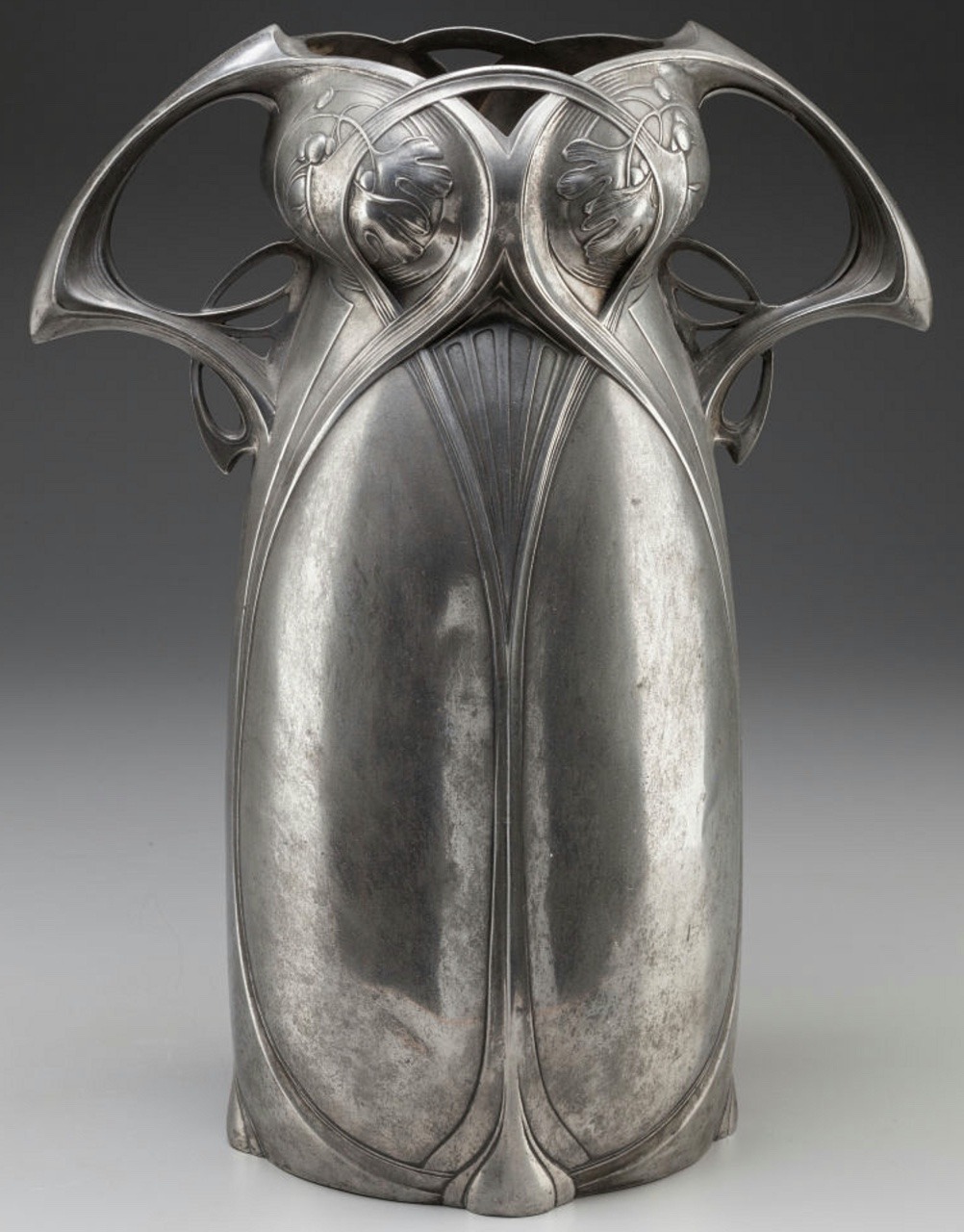 songesoleil:  Austrian art nouveau Pewter vase.c.1905. 36.8 cm. 
