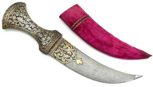 peashooter85:Jambiya with chiseled steel hilt, India, 19th centuryfrom Sofe Design Auctions