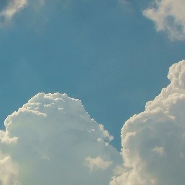 dreamlike-elf:
“ #nice #cumulonimbus #clouds #Rybnik #pl #dreamlikeelf #AP #sky #likeelf
”