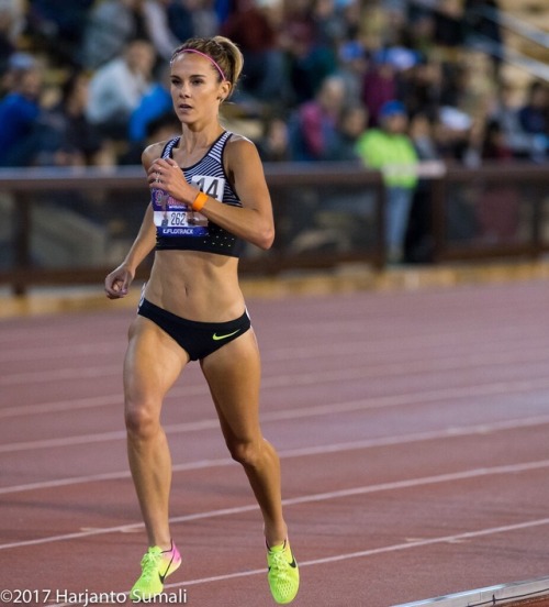 tellallthepeoplethatuc:Payton Jordan Invitational 2017 She is gorgeous and her body is off the chart