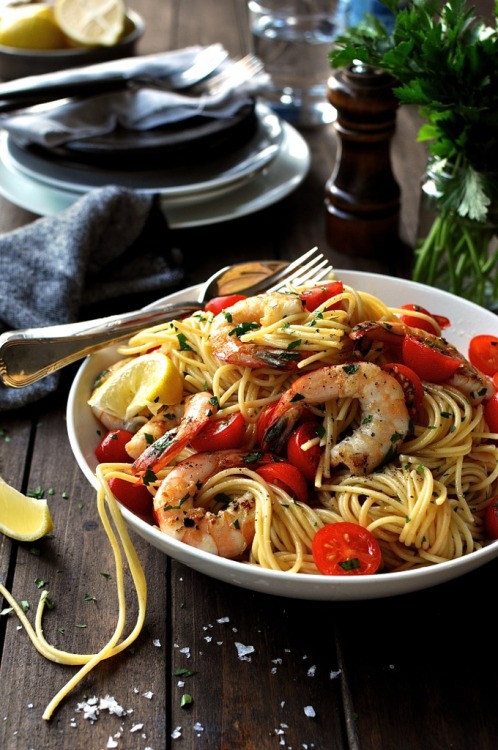 Prawn (Shrimp) and Lemon Pasta - Restaurant Style - RecipeTin Eats