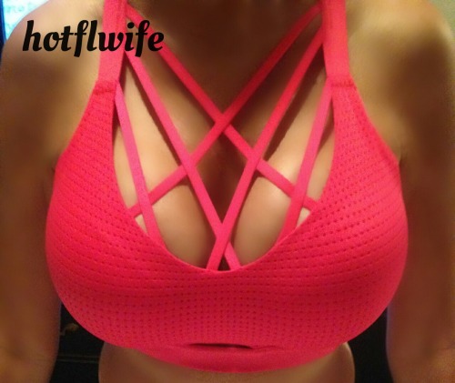 Got A New Sportsbra For The Gym. I Hope You Like???