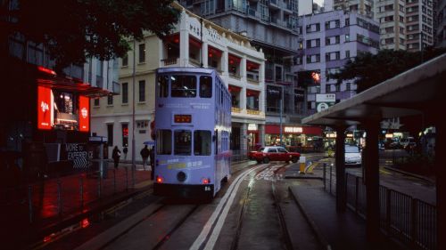 fishmonkeycow:Filmic streets in Hong Kong