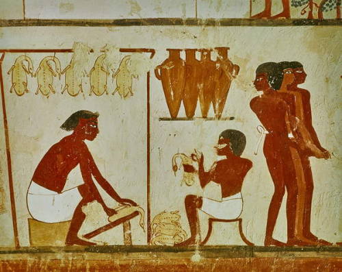 Meat processing of the birdsRelief depicting meat processing of the birds, detail of a wall painting