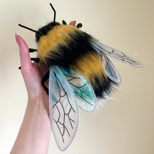 sosuperawesome:Fabric Moths / Bumble BeesMolly Burgess on Etsy