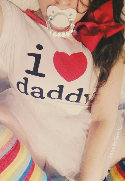 jennibellarella:  ❤ My new favoritest onesie from 