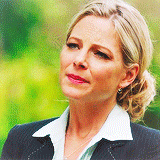 fairestregal:  ouat + i/i’ll miss your face 