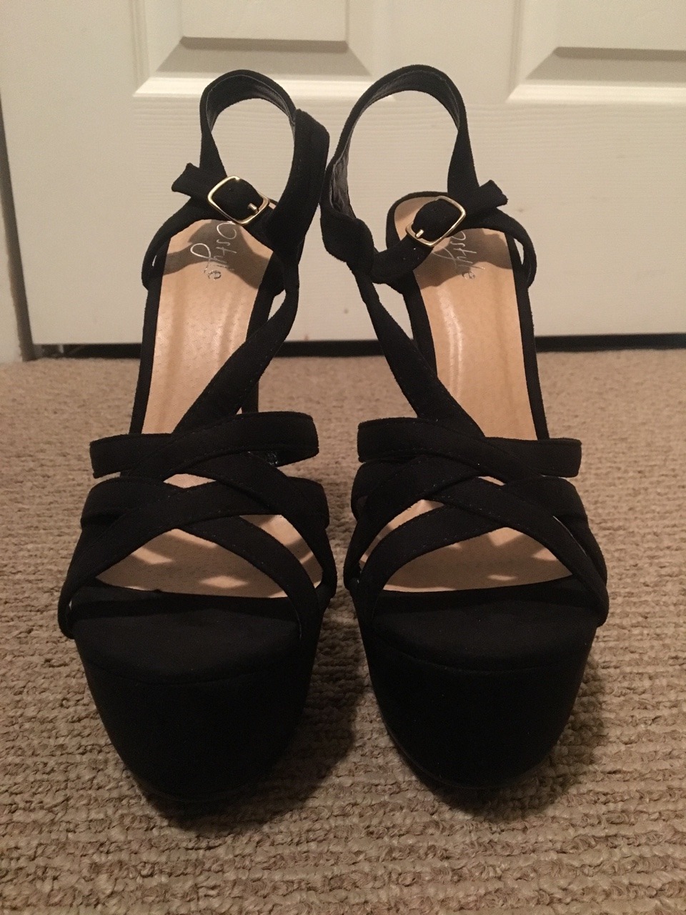 Hornymaleclub Finally My Heels Came In Time For A Shoejob And Thick Cum If You Wanna See More