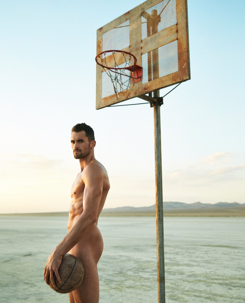 XXX maleassceleb:  Kevin Love - NBA  photo