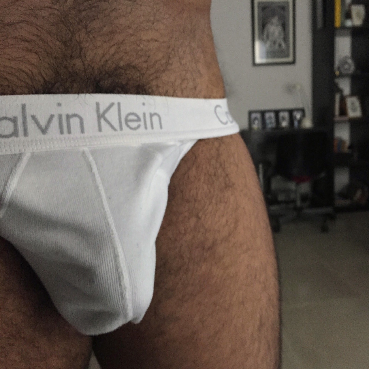 demvisualfeels:Wearing my favorite underwear atm A good package