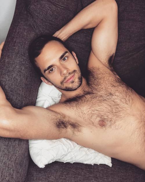 Men's Armpits