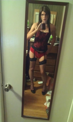 Horny Babes Crossdressing