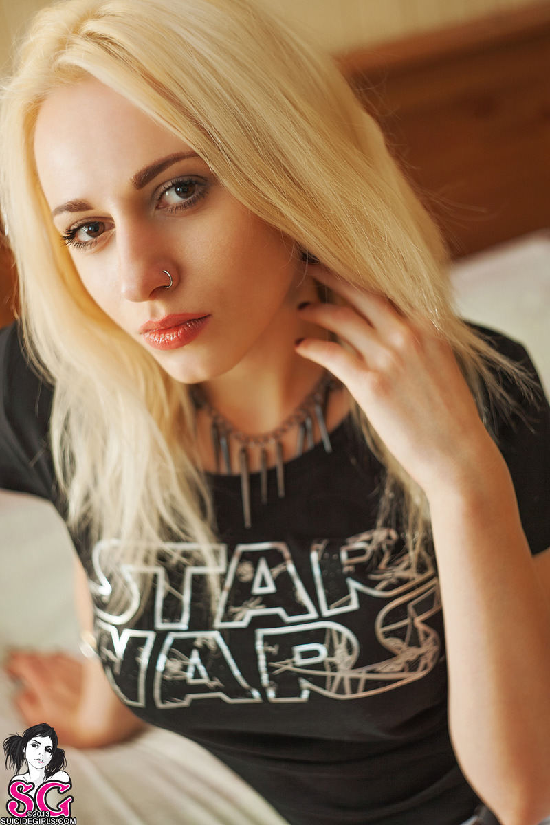 Beautiful Women from the Internet