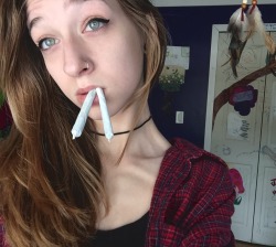 psychedelic-freak-out:  I smoke two joints before I smoke two joints, and then I smoke two more