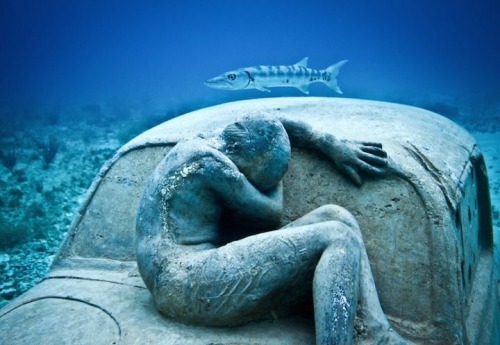 aestheticgoddess:  Underwater Sculptures by Jason deCaires Taylor 