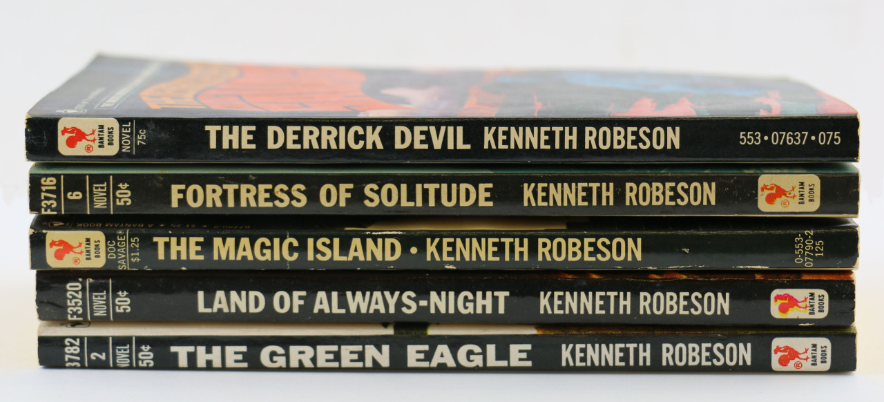 hevelincollection:  Here are some paperbacks from the iconic Bantam Books edition
