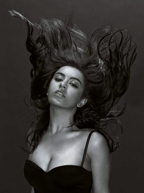 apup-deactivated20171002: Charli XCX for MAXIM