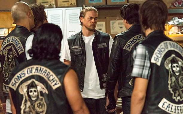 A Sons of Anarchy spinoff is in the works at FX! Get the scoop here: http://ow.ly/RpbRD