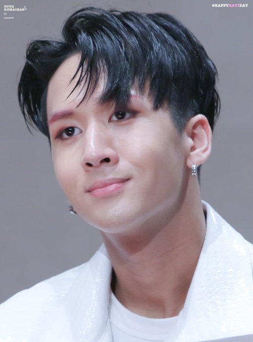 fuckyeah-ravi: 혁이쿠마짱 | Do not edit.