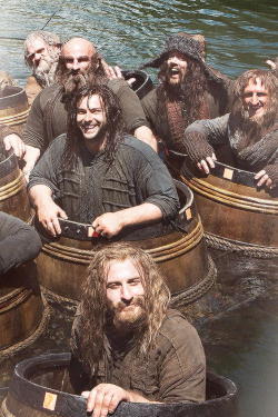 Marcbcrtra-Deactivated20170221:  Hobbit Cast Behind The Scenes Of “The Barrel Scene”.