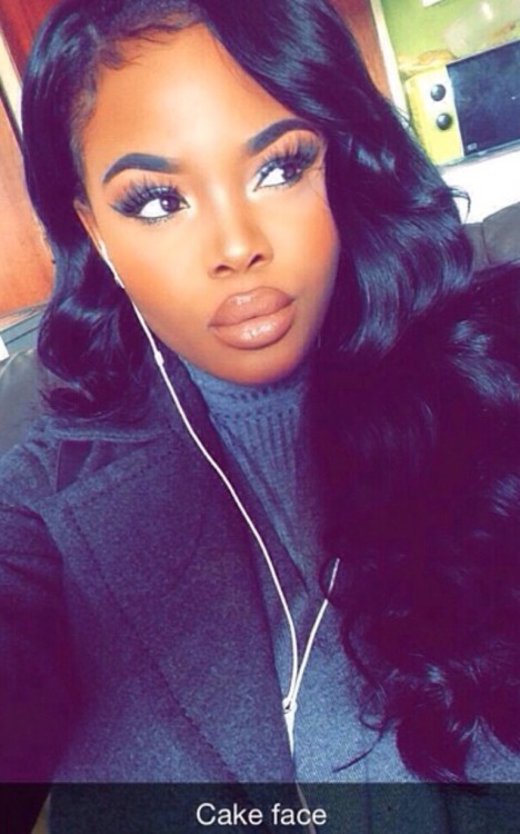 preeminentttt:invisibledragonsworld:badbitcheshunna:Wat?Baby hairs on fleekshe’s it. she’s the one.