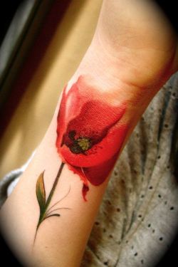 Davisanddarling:  Fantastical Floral Tattoos Utilizing Color.