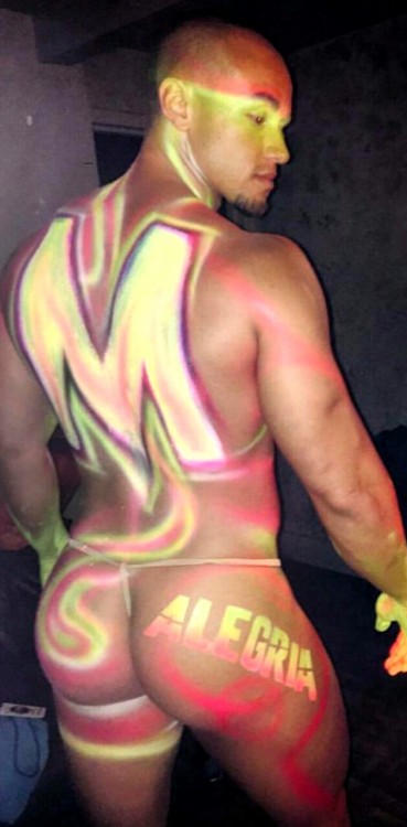 manrumpsxxx:  Follow Me For The Sexiest Rumps On Tumblr 