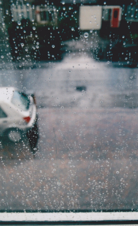 vacants:  Rain (by louise.monk) 