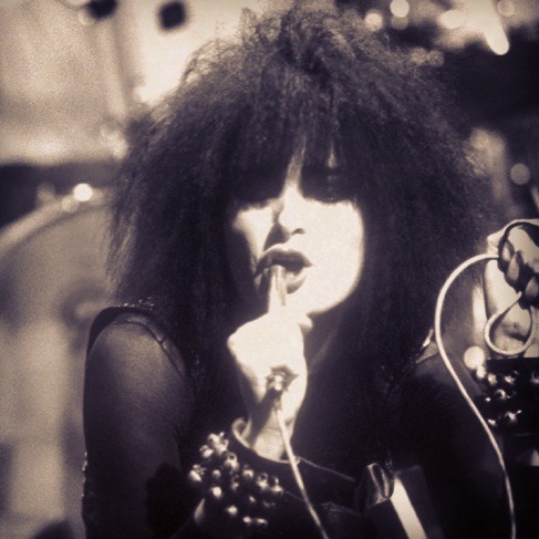 missobscurity:Siouxsie Sioux on Top of the porn pictures