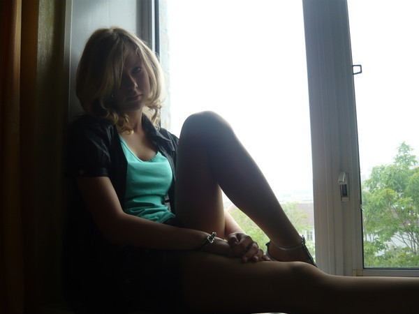 Pantyhose Candids