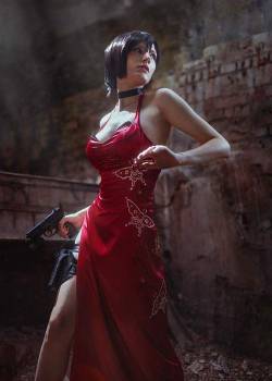 cosplaybeautys:  Ada Wong from Resident Evil