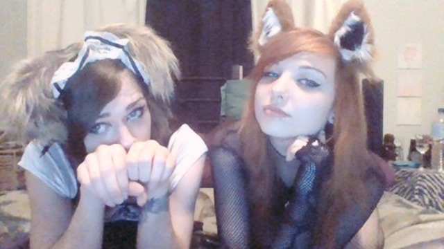 aier-elear:  Foxy and her puppy maid!! ~~ chelseamaid xo 