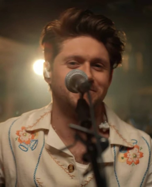 Niall for guinness presents: The best of the pub