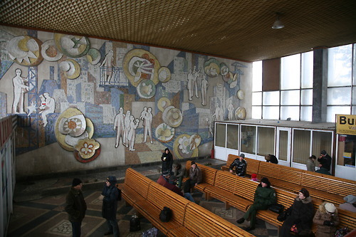 easternjourneys: Bus Station, Chisinau, Moldova, by Karin Cerny Dworzec Autobusowy. Kiszyniów. Mołd