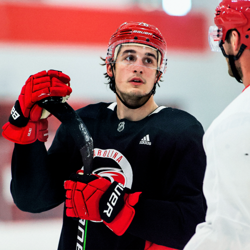 gabelandeskog:Hurricanes Training Camp | 01.06.21 | © Jaylynn Nash/Icon Sportswire