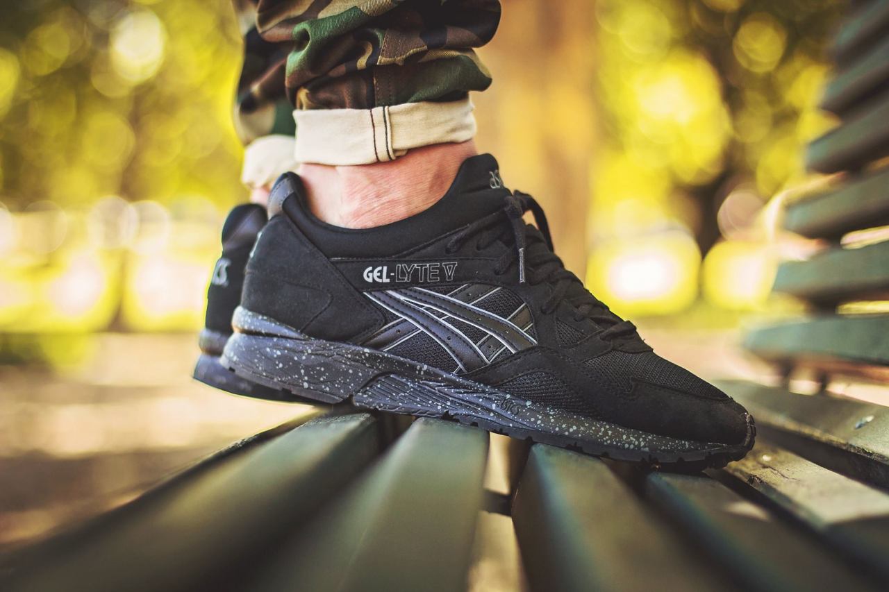 asics gel lyte v black speckle